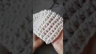 Оригинальный фактурный узор спицами 