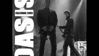 Oasis - Don't Go Away