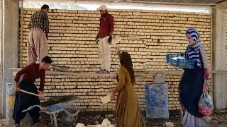 Cooperation of Abbas and his father with Mr. Bana in building the walls in the absence of workers