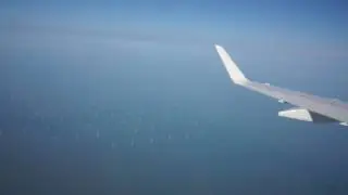 Flying over Sheringham Shoal Offshore Wind Farm with Embraer 170, British Airways