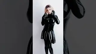 Femalemask latex elf!