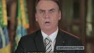 Bolsonaro canta 