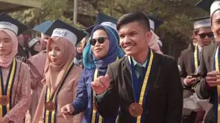 WISUDA OKTOBER HMME 