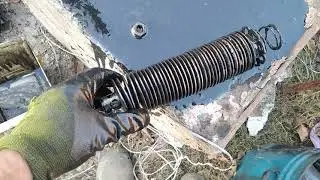 How to remove the oil filter from the T-150 gearbox and a couple of questions for experts