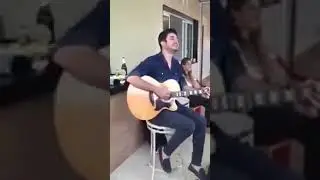 O melhor imitador de cantores.