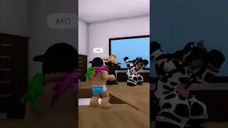 pretending to be a spying baby in roblox 👶🏻📸 