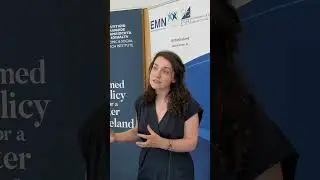 What are the barriers recognised refugees face when trying to move out of government accommodation?