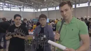 Интервью с судьей соревнований VEX и участниками команды "Неон" Школы 1363