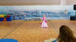 Oriental. Самая милая и юная танцовщица. ШСХ Zafira.