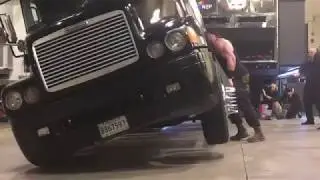 Braun strowman lavanta cabezal de un trailer real o fake