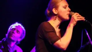 Torun Eriksen im Colos-Saal Aschaffenburg (15.09.2010) - Teil 2