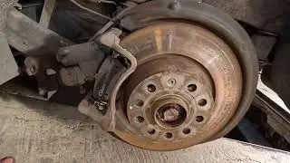 Wymiana klocków hamulcowych z elektrycznym ręcznym  rear brake pads replacement  EPB VW Passat B7