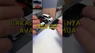 Garasi orang kaya isinya Avanza semua. Senggol dong! 
