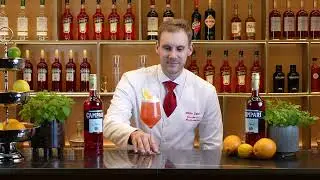 Campari, jak namíchat Garibaldi Spritz - Warehouse #1