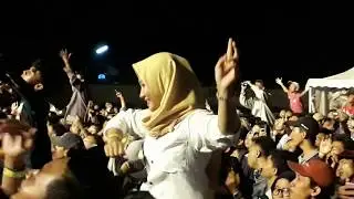 Fourtwenty - Fana Merah Jambu (Lurashta Fest Brebes 2018)