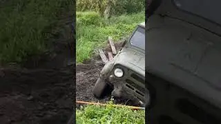 Гелик и УАЗ😎💪 #automobile #offroad #4x4 #omsk #shorts