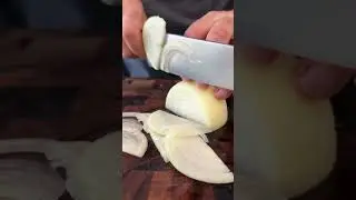 HOW TO MAKE: Pizza alla genovese 