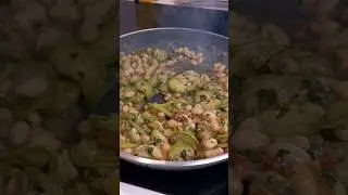 Zucchini white beans bowl 