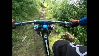 4 этап кубка extreme cup 2021. 1 день гонки Downhill. Всесезонный Курорт Манжерок. 31.06.2021