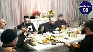 СТАРАЯ ЧЕЧЕНСКАЯ ПЕСНЯ АСХЬАБ СИМСИР С ДРУЗЬЯМИ