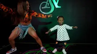 Afrobeats Dance with Niaps Spain: CRAZY Moves and Energy!