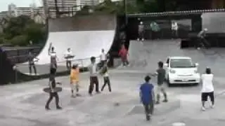 Toyota iQ commercial