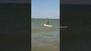 На сап доске по волнам