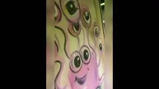 Саша, мама и детский лабиринт с монстрами ) маме было очень страшно 😂