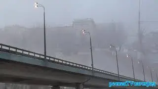 Мрачный город в тумане. Алиса - На вираже 