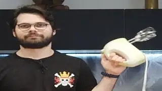 Derrière la vidéo de La Pâte à Crêpes Maison (au secours.)