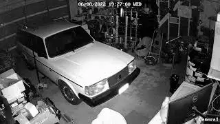 Ebike Falls over and hits Volvo