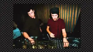 Waze & Odyssey - Bounce