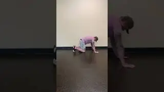 Cat / Camel with knee lift off