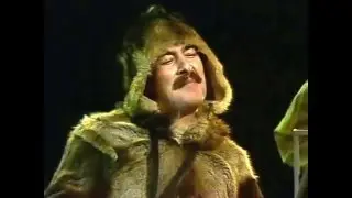 Окно. «От имени народа»