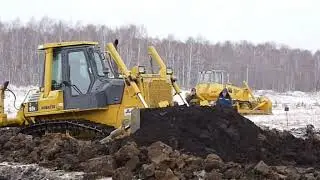 Сравнительные испытания бульдозера Komatsu D65E-12