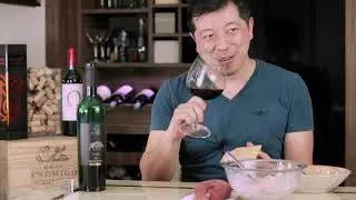 Especial Santa Catarina: Aperitivo de Linguiça Blumenau e vinho Villaggio Grando Merlot