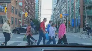 Summer Evening Drive in Downtown Toronto: Dashcam Perspective