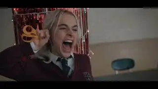 Cut your own ear | Evil(2019)