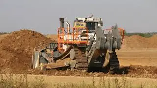 Liebherr PR 776
