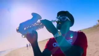 OTIS SAX IBIZA 4