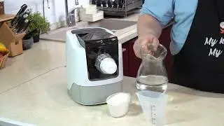 Electric pasta maker, 260W - Zokura