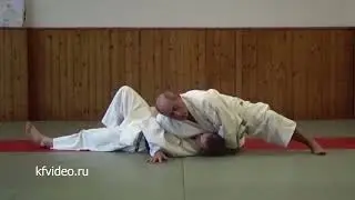 Дзюдо. Удержание с боку с захватом своей ноги. Makura-kesa-gatame.