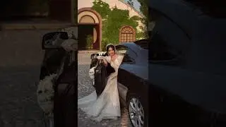 A Bride's Fairytale Moment: Her Wedding Car and Magical Memories #bride #weddingphotography #wedding