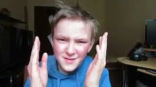 Школьник рассказывает о том, что Земля плоская