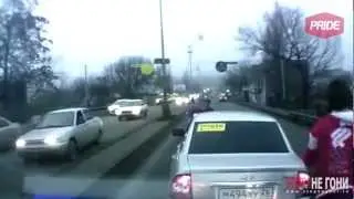 Жесткие разборки на дорогах