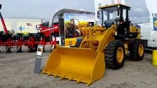 Погрузчик фронтальный SEM 639B