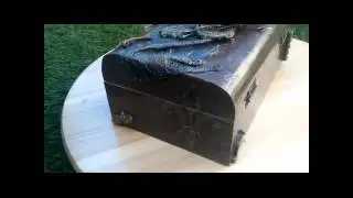 Caja de madera envejecida