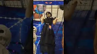 WEDNESDAY ANIMATRONIC |Adams Family (Lowe's Animatronics)