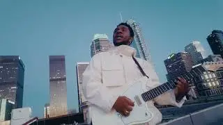 Floyd Fuji - BLUE - (Official Music Video)