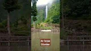 Keindahan Air Terjun Citambur di Cianjur yang Viral